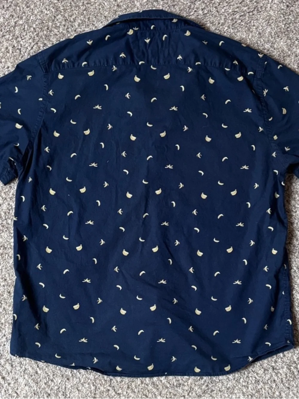 Banana Republic Men's Navy Short-Sleeve Banana Shirt